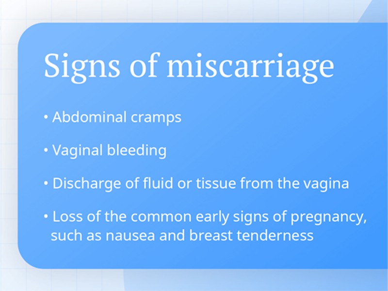 Những dấu hiệu sảy thai sớm khi chưa vào tử cung
